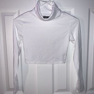 SHEIN Cropped White Turtleneck Long Sleeved Top | Women’s Size S